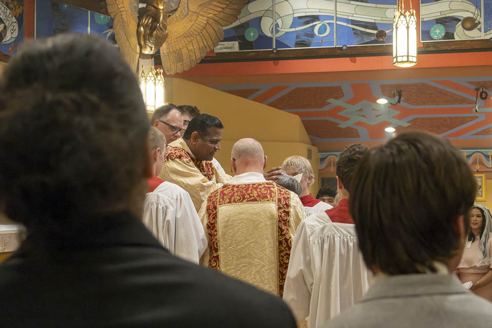 2026-StMary-EasterVigil (138 of 215).jpg